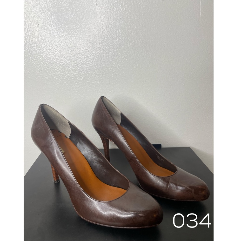 Max Studio Women’s Brown Heels